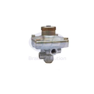 PNEUMATIC TRAILER CONTROL VALVE
