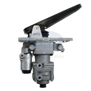 FOOT BRAKE VALVE (COMPLETE WITH