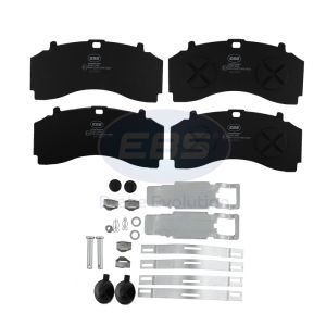 BRAKE PAD SET E11 C/W F/KIT