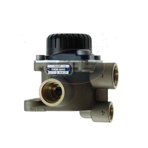 RELAY VALVE